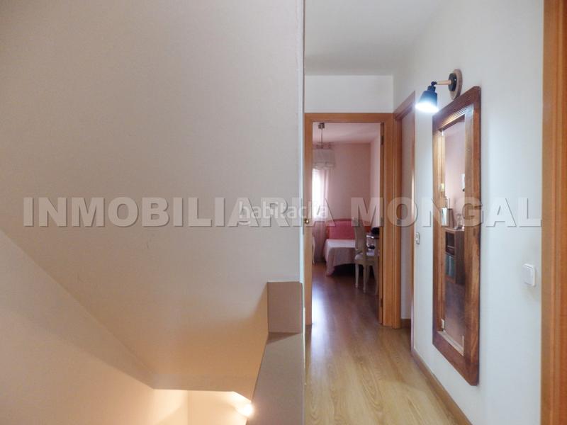 Foto 2503cb79-8290-4b03-9501-138897b5e9c3. Maison jumelée avec chauffage piscine dans Marianao Sant Boi de Llobregat