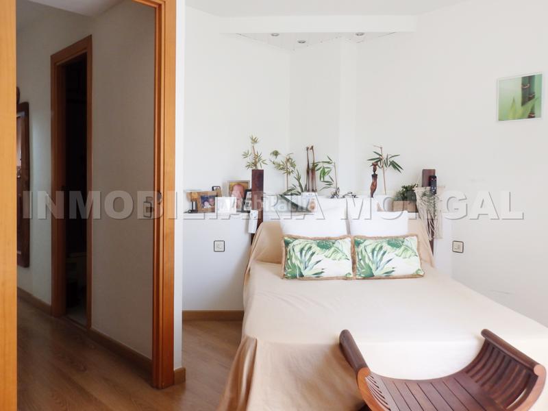 Foto ea5e327c-adfe-4242-99c4-363c56a4df48. Maison jumelée avec chauffage piscine dans Marianao Sant Boi de Llobregat