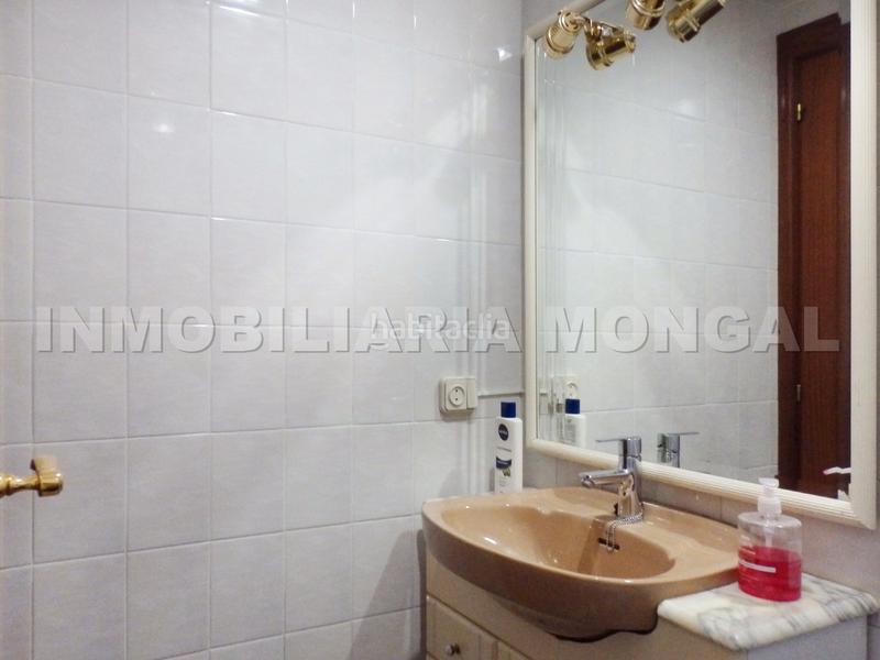 Foto e6a56ecb-240d-4544-b2a3-afef22dbd162. Casa adossada amb calefacció aparcament a Marianao Sant Boi de Llobregat