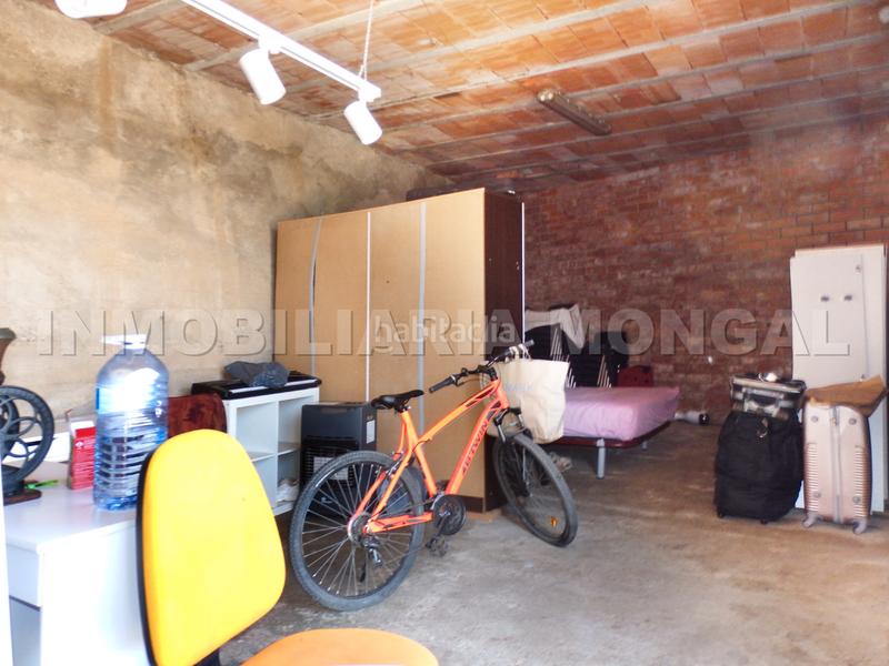 Foto a50ce1b6-477c-4ff1-97c6-15253c92d3c8. Casa  unifamiliar aislada, a reformar, excelentes vistas, muchas posibilidades en Sant Boi de Llobregat