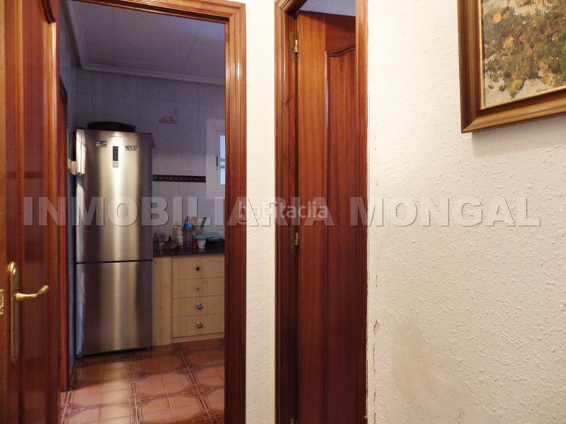 Foto fcbf013e-302e-421c-811b-967c84b55710. Casa  unifamiliar aislada, a reformar, excelentes vistas, muchas posibilidades en Sant Boi de Llobregat