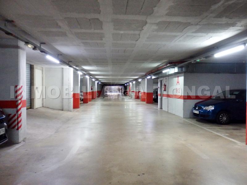 Foto 71f2bdb6-7eef-49e6-91f5-91568cf16171. Aparcament cotxe a carrer joan maragall 21 a Ciutat Cooperativa-Molí Nou Sant Boi de Llobregat