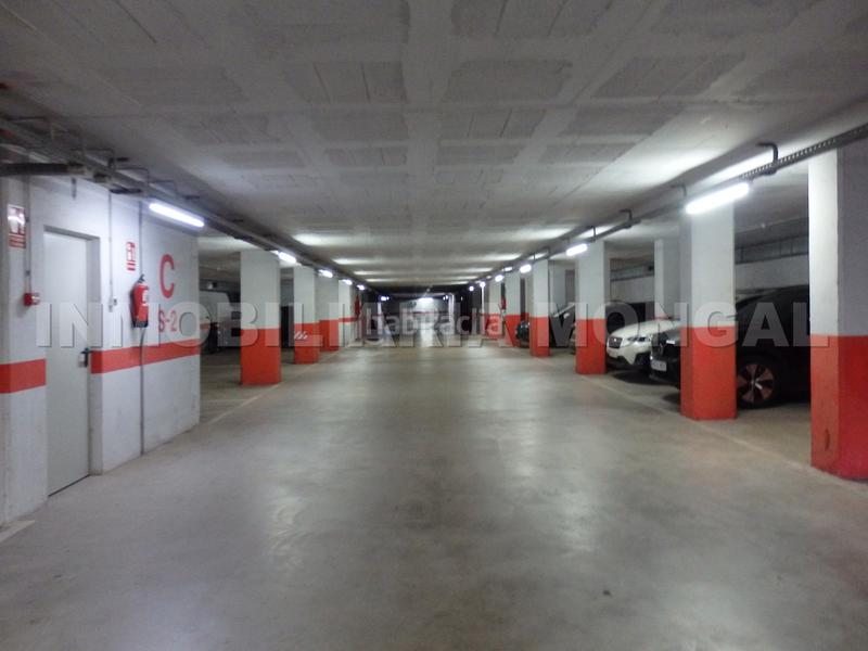 Foto 8a25b047-e45a-4308-b78a-74d3c06a15e9. Aparcament cotxe a carrer joan maragall 21 a Ciutat Cooperativa-Molí Nou Sant Boi de Llobregat