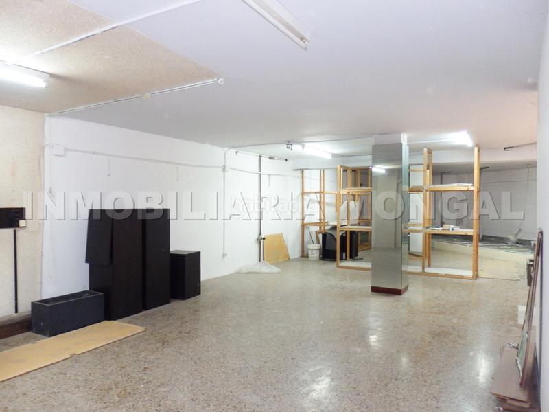 Foto 0fb8b805-5112-417b-9018-43e7a1ae8041. Location local commercial dans Marianao Sant Boi de Llobregat