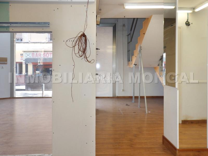 Foto de582db8-be2d-4204-acb4-79cd162db753. Location local commercial dans Marianao Sant Boi de Llobregat