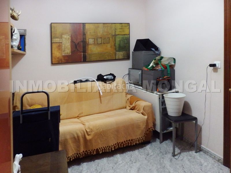 Foto 0db9baaa-3a71-4a51-99ac-95a41e84bad2. Pis amb calefacció a Vinyets-Molí Vell Sant Boi de Llobregat