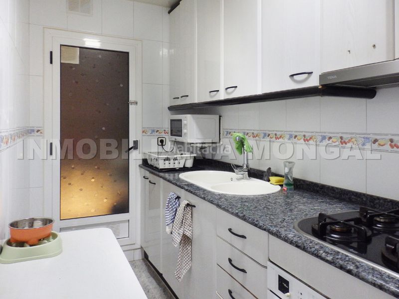 Foto 58d8ceca-1b38-4e98-8201-bcf12ccc30ce. Pis amb calefacció a Vinyets-Molí Vell Sant Boi de Llobregat