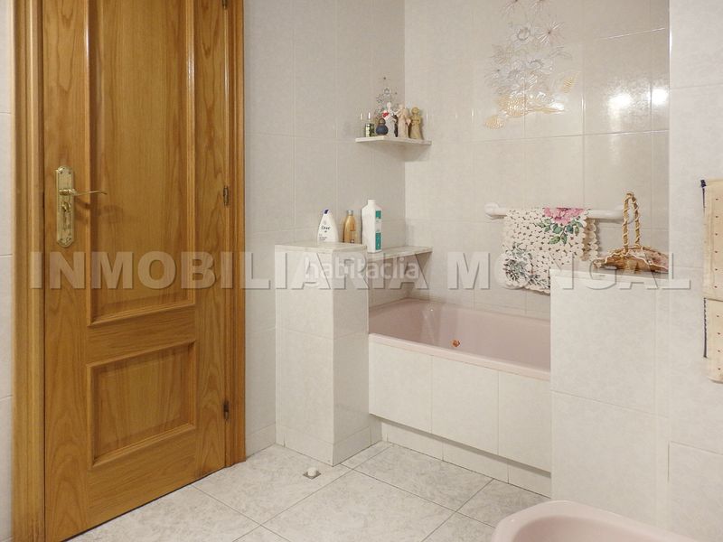 Foto 4e7e5754-d08c-4070-9881-02b9aacb5216. Pis a Can Vidalet Esplugues de Llobregat