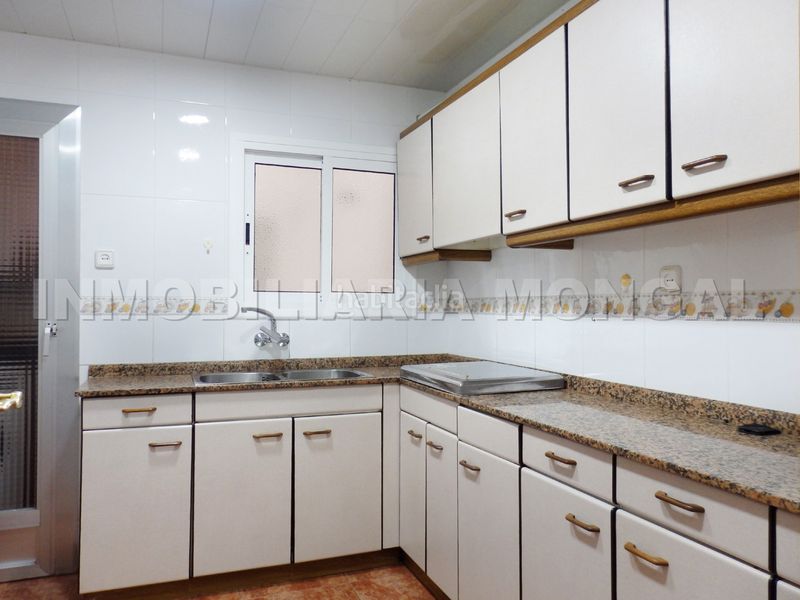 Foto b2282471-24f6-405e-b617-0951f19ccac6. Pis a Can Vidalet Esplugues de Llobregat