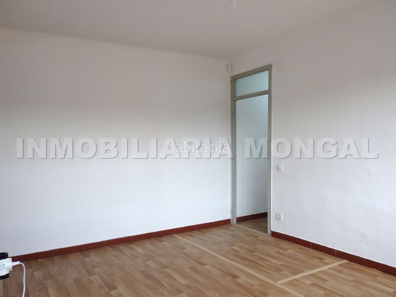 Foto 9bd11a99-2938-4ff5-b9b6-58af0e570a5e. Pis a Sant Ildefons Cornellà de Llobregat