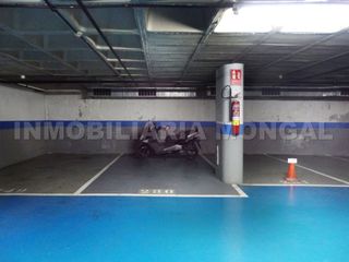 Aparcament cotxe  Avinguda de la república argentina 60. Amplia plaza de parking en venta, parking privado sant ildefons.