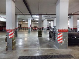 Aparcament cotxe a Carrer de la Llibertat 9