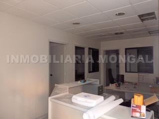 Local commercial  N/a. Local comercial en venta con zona de despachos con entrada indep