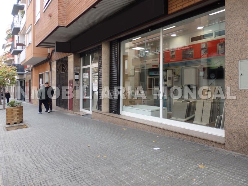 Foto 4e06e673-4461-450a-bb21-beec631571d0. Affitto locale commerciale in Marianao Sant Boi de Llobregat