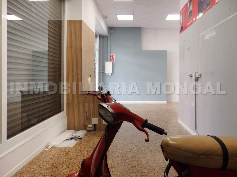 Foto c40b160b-8e22-4515-ac29-a236d61ecf5a. Affitto locale commerciale in Marianao Sant Boi de Llobregat