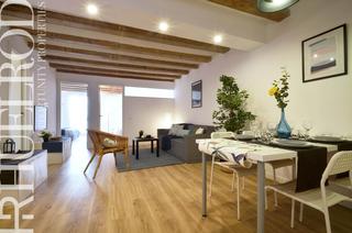 Piso  Rambla del raval. Piso totalmente renovado en el corazón de barcelona