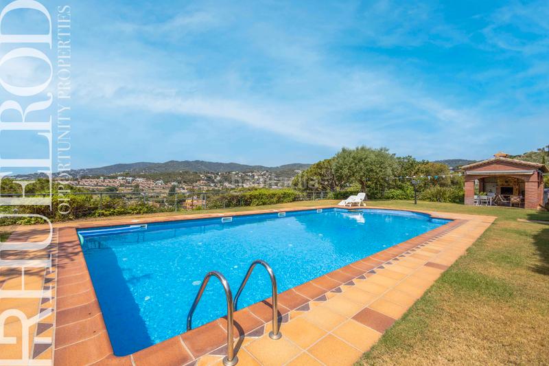 Foto 0c08e228-b782-4519-8599-68ee5d054a8d. Chalet espectacular casa en Cabrils