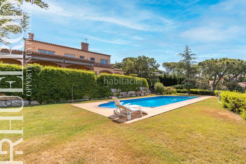 Foto bd58da5d-0e46-456e-a6c5-1090c5167d80. Chalet espectacular casa en Cabrils