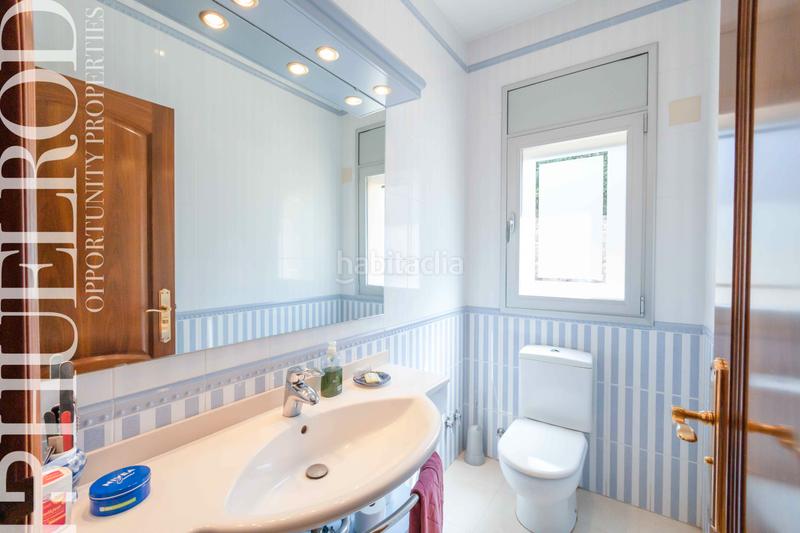 Foto e7a0d55a-7a52-458a-9b04-d78fb840c77a. Chalet espectacular casa en Cabrils