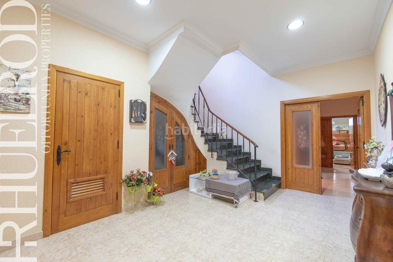 Foto f502a2d7-8e1e-4131-aaea-58723e74b13a. Chalet espectacular casa en Cabrils