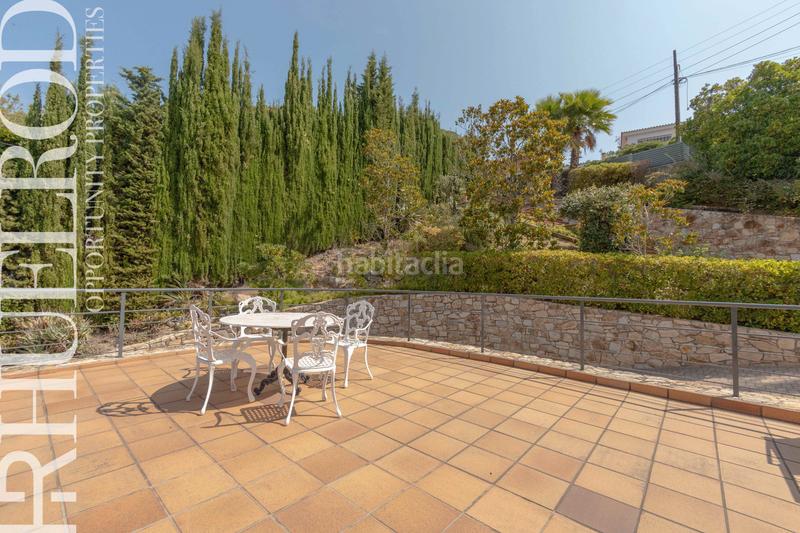 Foto f7aa4835-81b3-47f3-9044-75328af4277a. Chalet espectacular casa en Cabrils