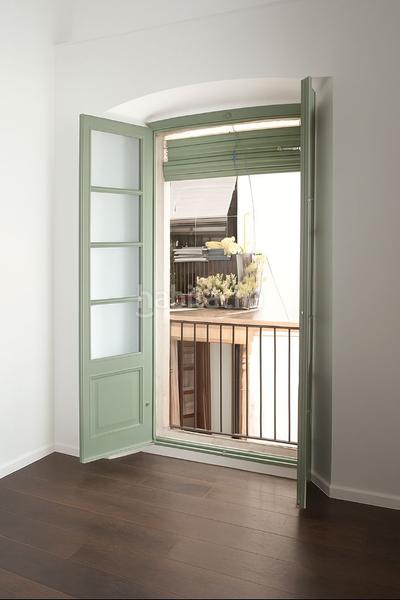 Foto 925771d0-a79a-426f-987f-3d192e03bc6e. Appartamento in carrer d'avinyó 1 in Gòtic Barcelona