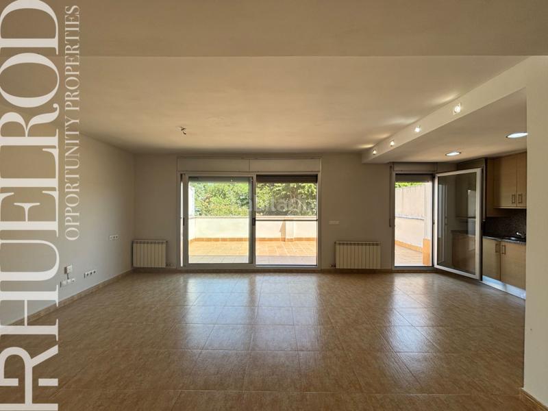 Foto e014c7a1-ef41-4936-ad54-22dc4f6bcbf3. Planta baja  : amplitud, luz y tranquilidad. hipoteca hasta el 100% en Pineda de Mar