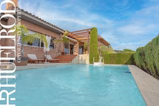 Chalet en Cabrils. Chalet exclusivo en cabrils