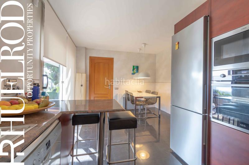 Foto a3c1ddcb-c9ff-43e1-b0f7-423738406246. Chalet avec cheminée chauffage parking piscine dans Cabrils