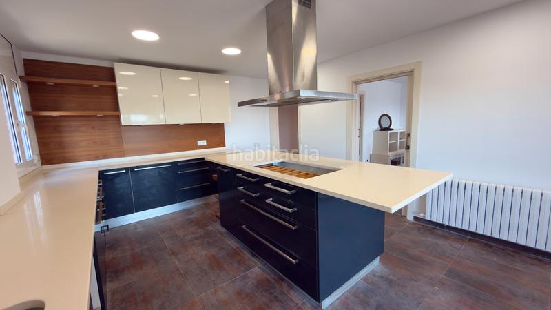 Foto 49d4c7f5-2b30-4a1a-b412-810fe4707c27. Chalet in avinguda 312 6 in Montmar Castelldefels