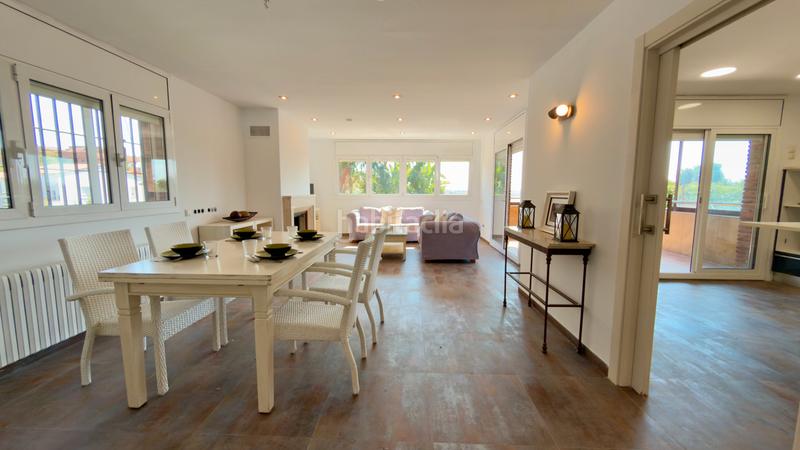 Foto 4d206d39-bf9a-436e-bad0-044194059ae2. Chalet in avinguda 312 6 in Montmar Castelldefels