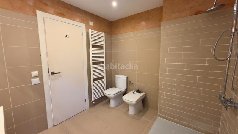 Foto a00b3b2c-1b6a-4f5d-a0aa-2ea203027919. Chalet in avinguda 312 6 in Montmar Castelldefels