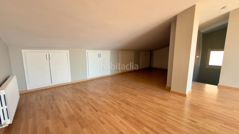 Foto cb5ac85f-c02e-47f9-aa74-a3777333a0b3. Chalet in avinguda 312 6 in Montmar Castelldefels