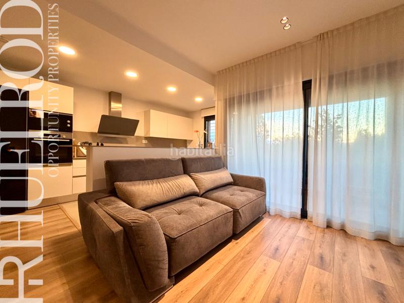 Foto 6d95451d-c96f-407e-bfff-8aa51dac8cc4. Planta baixa amb calefacció aparcament a Lledoner Granollers