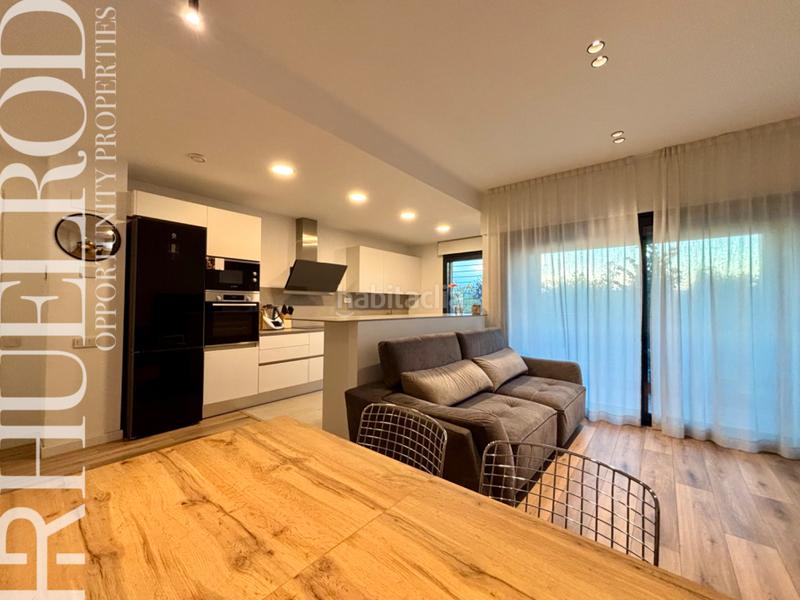 Foto a4949272-7594-4474-9b2b-84c705e19a56. Planta baixa amb calefacció aparcament a Lledoner Granollers