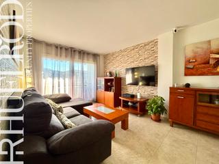 Appartement  Carrer de la casa nova. Ático con parking en montornès del valles