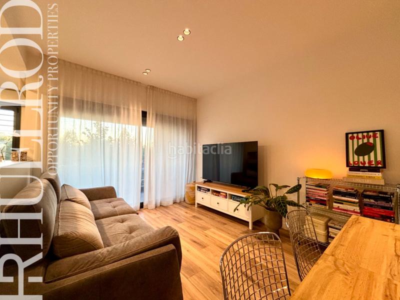 Foto 918bac2a-d46a-4e7b-b80d-a7d841f580ab. Planta baixa amb calefacció aparcament a Lledoner Granollers