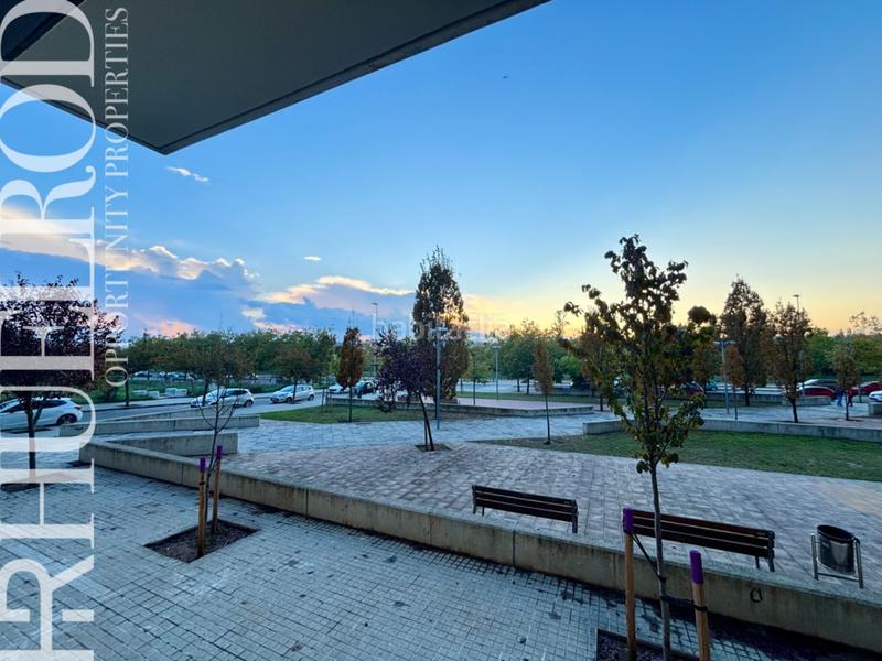 Foto f4d16af6-42f8-49c9-832a-c0b43a52a22a. Planta baixa amb calefacció aparcament a Lledoner Granollers