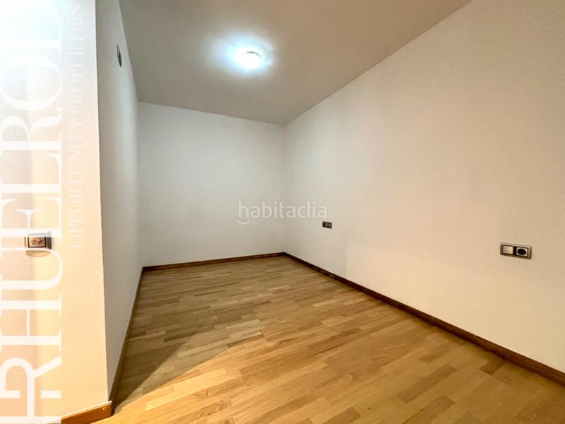 Foto 10794d89-8b03-423e-a361-6c7fb9c22062. Piso  para entrar a vivir cerca del centro ! en Granollers