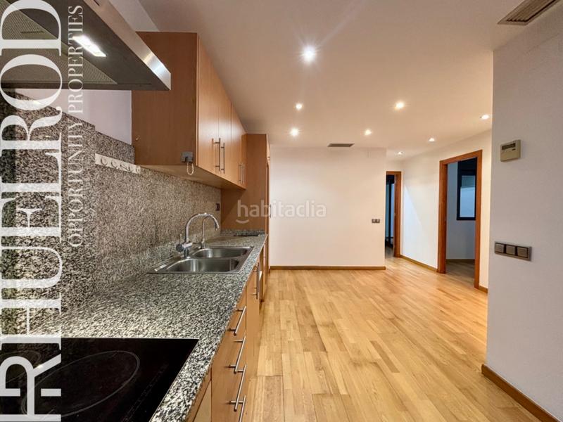 Foto 2994113b-dc17-4297-956a-c929dd6dbdc2. Piso  para entrar a vivir cerca del centro ! en Granollers