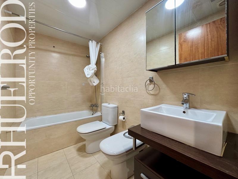 Foto cd86fb12-9ad6-4904-8b9f-293400222d61. Piso  para entrar a vivir cerca del centro ! en Granollers