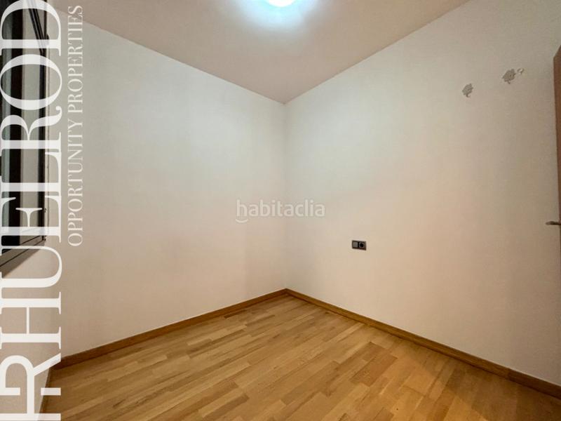 Foto ed45fb02-6f1b-424f-84aa-5d646012fcd2. Piso  para entrar a vivir cerca del centro ! en Granollers