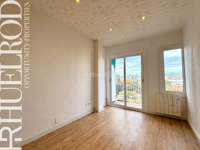 Foto 0bd1b6ba-45a1-46e5-b2d9-b8fc62819ee3. Piso  con balcón, luz natural y ubicación privilegiada en Font Verda – en Granollers