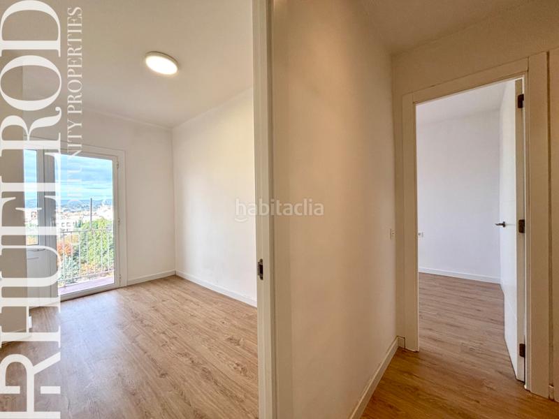 Foto 241e77f8-0819-42d0-86ba-0f68b8990a23. Piso  con balcón, luz natural y ubicación privilegiada en Font Verda – en Granollers