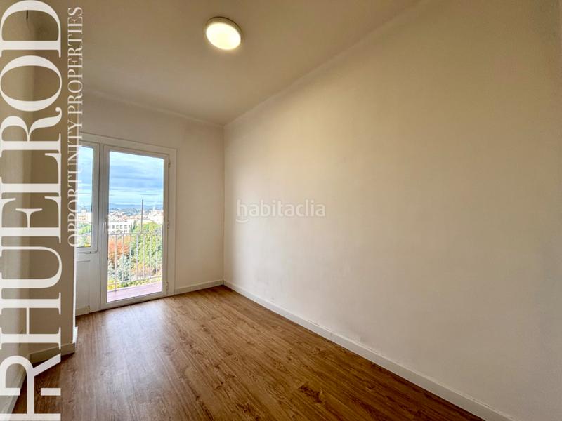 Foto 7b45f722-64e1-40f6-98a9-47947704624d. Piso  con balcón, luz natural y ubicación privilegiada en Font Verda – en Granollers