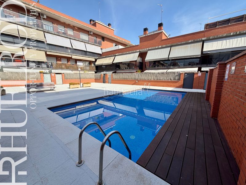 Foto ed1fddc0-9f14-4ba5-9808-6b24d2b01af8. Pis amb calefacció aparcament piscina a Progrés - Pep Ventura Badalona