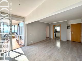 Lloguer Pis  Avinguda burriac. Alquiler en cabrera de mar – luz, vistas al mar y gran balcón