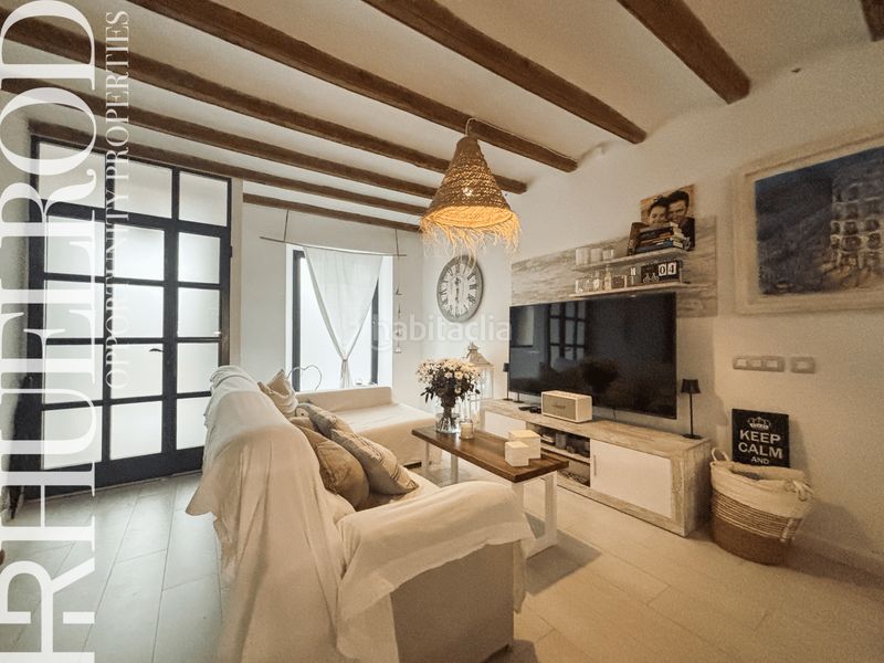 Foto c680f799-85ad-4074-9f68-20045b1a0a88. Casa amb calefacció aparcament a Vilassar de Dalt