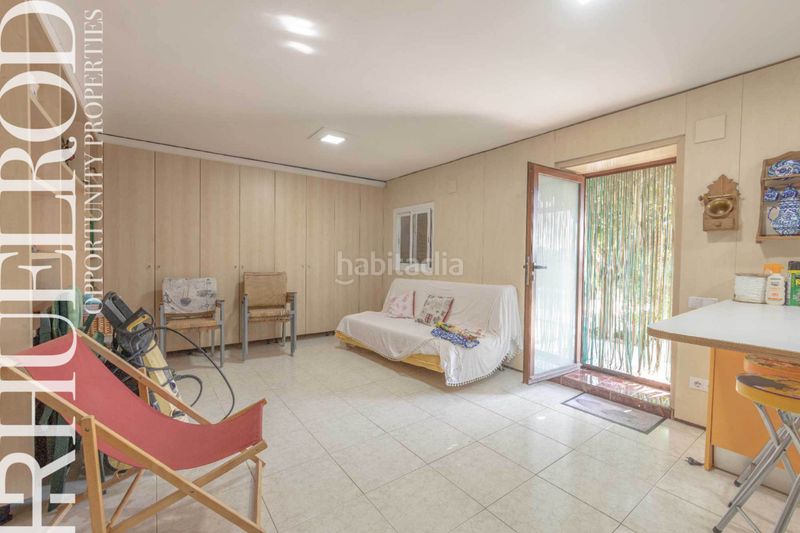 Foto cd1819de-0a3c-4598-aacb-49a422399af8. Casa amb xemeneia calefacció aparcament a Lliçà d´Amunt