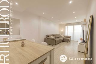 Piso  Avinguda del marquès de mont-roig 259. Exclusiva vivienda seminueva con piscina, parking y vistas al ti
